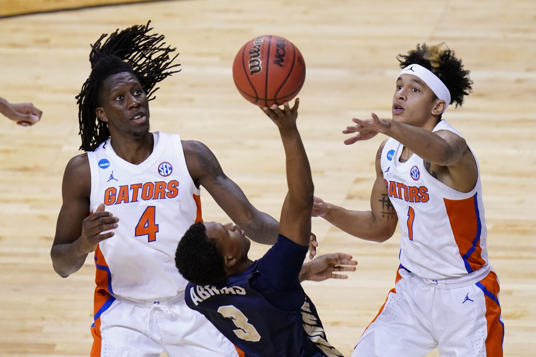 NCAA Oral Roberts Florida Basketball